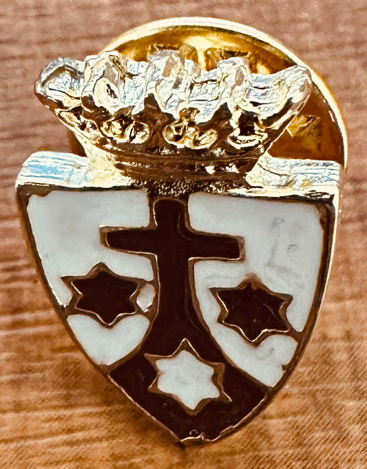 Carmelite Badge with Crown: Butterfly fastening